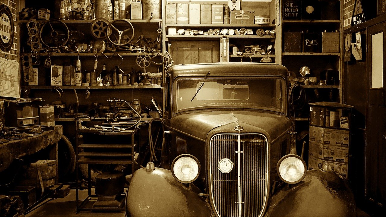 Garage Invoice Software: What You as an Auto Repair Shop Owner Should Know